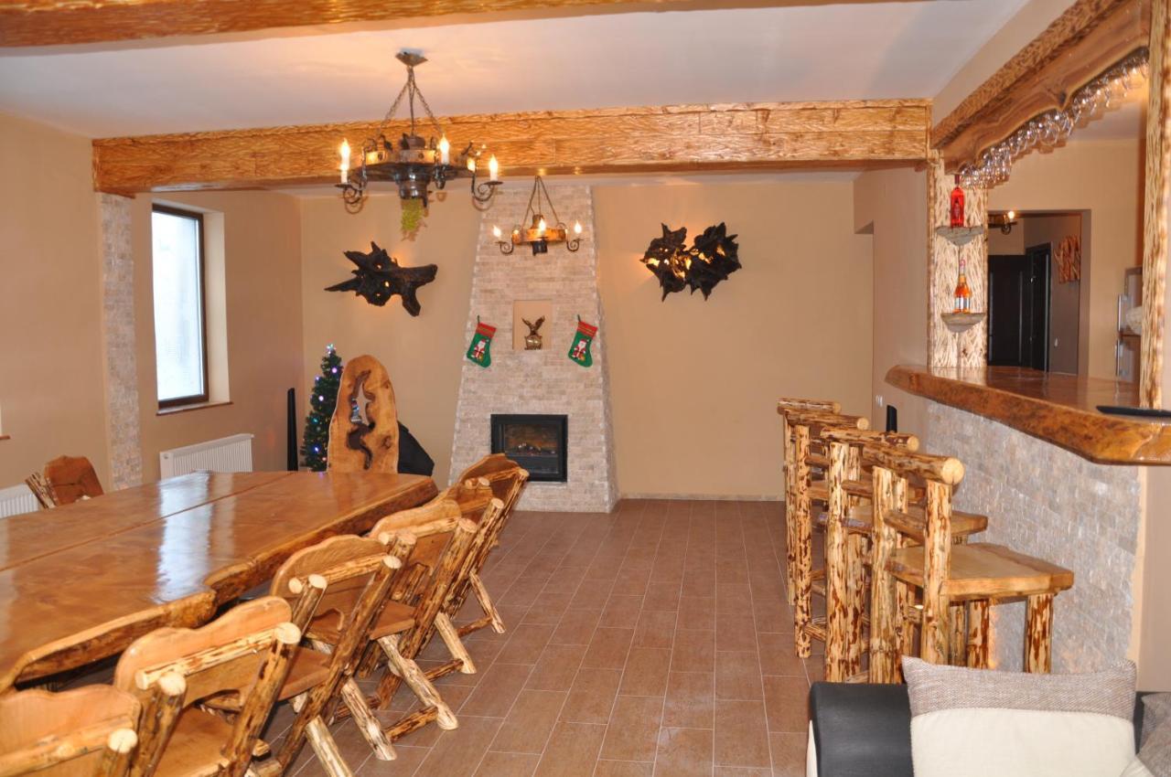 Casa De Vacanta Sadu Bagian luar foto
