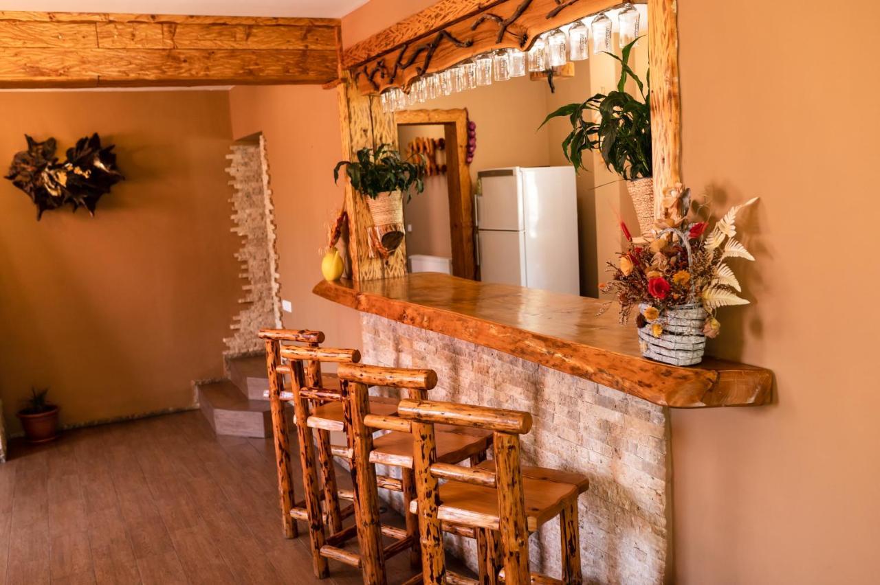 Casa De Vacanta Sadu Bagian luar foto