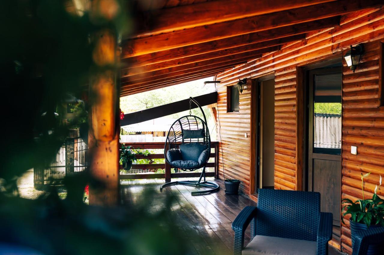 Casa De Vacanta Sadu Bagian luar foto